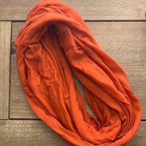 Women’s Infinity scarf